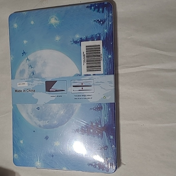 MacBook Cover NWT - Picture 8 of 8